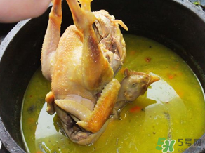 老母雞怎么燉最有營養(yǎng)？?老母雞怎么燉爛的快？