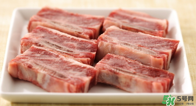  燉排骨用什么鍋？排骨用鍋高壓鍋燉多長時間？