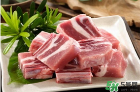  燉排骨用什么鍋？排骨用鍋高壓鍋燉多長時間？