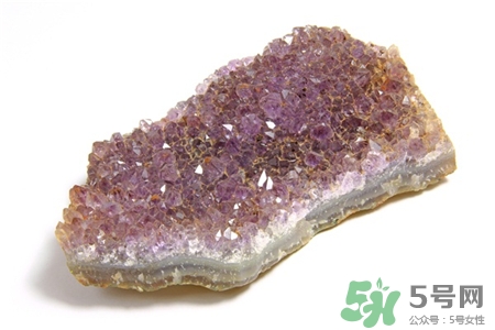 水晶可以和黃金一起戴嗎?水晶可以和銀一起戴嗎? 水晶可以和黃金一起戴嗎?水晶可以和銀一起戴嗎?