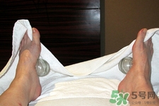 腳底拔罐對身體好嗎？腳底拔罐的好處與壞處