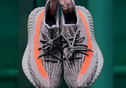 adidas yeezy 350 boost v2多少錢(qián)?發(fā)售價(jià)格