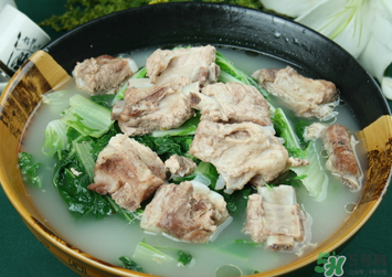 排骨可以和什么一起燉湯？排骨和什么一起燉好吃？