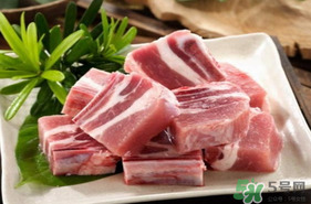 吃排骨有什么好處？吃排骨可以補鈣嗎？