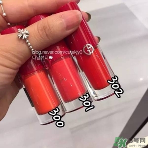 阿瑪尼小胖丁唇釉哪個色最火？阿瑪尼小胖丁唇釉保留了紅管的哪個色？