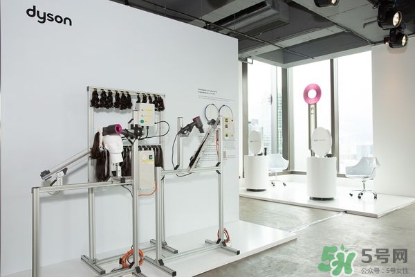 dyson吹風(fēng)機(jī)怎么用？戴森吹風(fēng)機(jī)使用方法