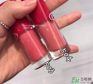 阿瑪尼小胖丁唇釉哪個色最火？阿瑪尼小胖丁唇釉保留了紅管的哪個色？