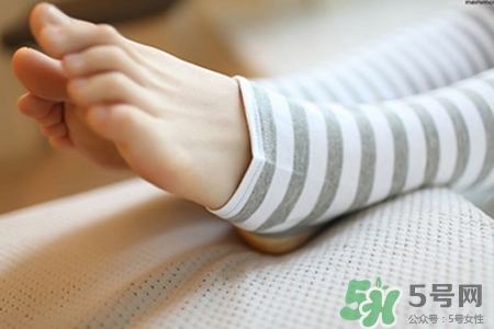 冬天腳冷是腎虛嗎？腳冷是陽虛還是陰虛？