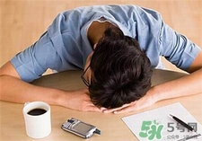 為什么下雨天想睡覺?上班想睡覺怎么辦? 為什么下雨天想睡覺?上班想睡覺怎么辦?