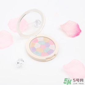 得鮮粉餅怎么樣？the saem修容粉好用嗎？