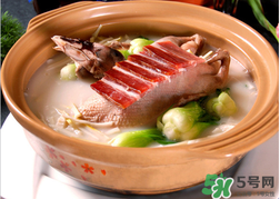 鴨肉和雞肉哪個(gè)營(yíng)養(yǎng)好些？鴨肉和雞肉能一起吃嗎？