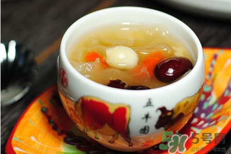 喝銀耳紅棗湯能美白嗎？銀耳紅棗湯有哪些好處？