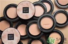 蜜粉餅和粉餅一樣嗎?蜜粉餅和粉餅的區(qū)別 蜜粉餅和粉餅一樣嗎?蜜粉餅和粉餅的區(qū)別