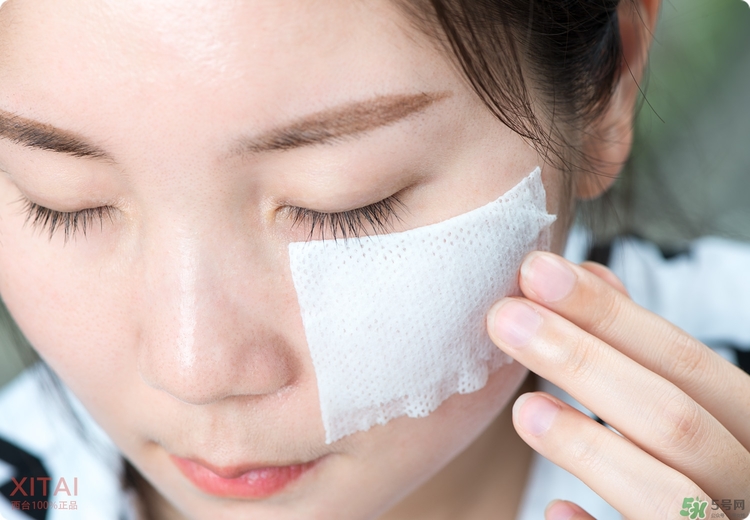 伊詩露化妝水好用嗎？Esthe Dew化妝水怎么樣？