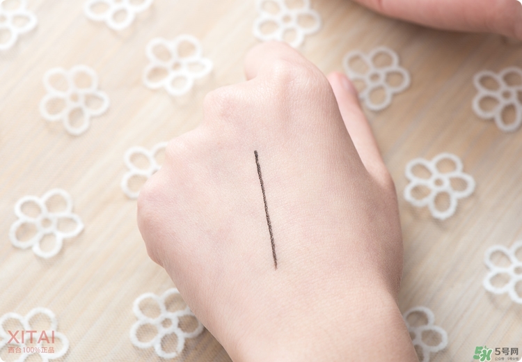 kiss me眼線(xiàn)筆好用嗎？kiss me眼線(xiàn)筆怎么樣