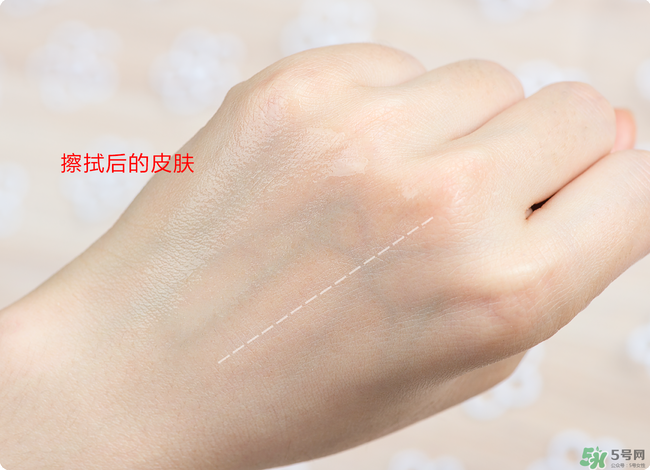 伊詩露櫻桃爽膚水怎么樣？esthe dew櫻桃水好用嗎？