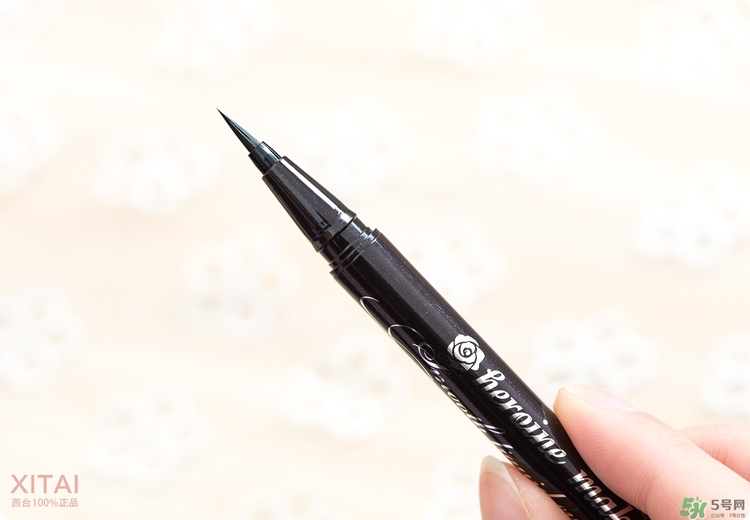 kiss me眼線(xiàn)筆好用嗎？kiss me眼線(xiàn)筆怎么樣