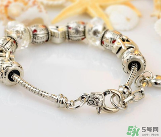 潘多拉手鏈哪里有賣？潘多拉手鏈在哪里買便宜？