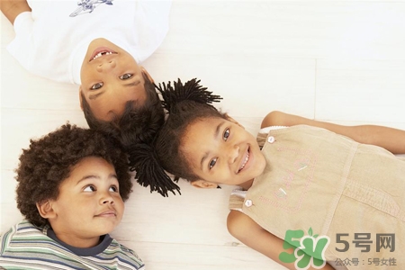 寶寶什么時(shí)候補(bǔ)鈣最好？寶寶什么時(shí)候補(bǔ)鈣合適？