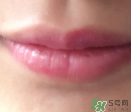 唇蜜怎么用？唇蜜的使用方法