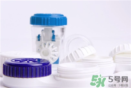 礦泉水可以泡隱形眼鏡嗎?礦泉水泡隱形眼鏡好嗎? 礦泉水可以泡隱形眼鏡嗎?礦泉水泡隱形眼鏡好嗎?