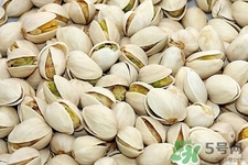 開心果受潮了還能吃嗎？開心果放潮了怎么辦？