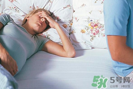 冬天坐月子穿什么鞋？冬天坐月子穿什么鞋合適？