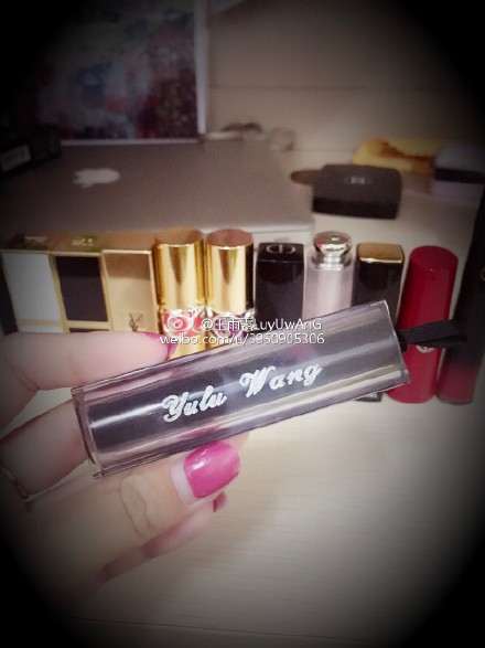 紀梵?？套挚诩t多少錢？紀梵?？诩t怎么刻字？