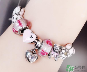 潘多拉和蒂芙尼哪個(gè)好？潘多拉好還是蒂芙尼好？