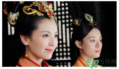 珊瑚粉適合黃皮膚嗎？珊瑚粉口紅適合什么膚色？