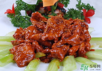 吃完牛肉可以喝牛奶嗎？牛肉和牛奶可以一起吃嗎？