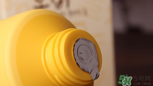 春雨洗面奶真假鑒別 春雨蜂蜜洗面奶怎么辨真假 春雨洗面奶真假鑒別 春雨蜂蜜洗面奶怎么辨真假