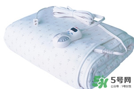 什么人不能睡電熱毯？六種人冬天不宜用電熱毯