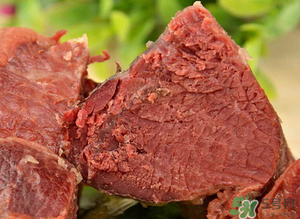 熟牛肉放冰箱里能保鮮多久？熟牛肉冷凍可以放多久？