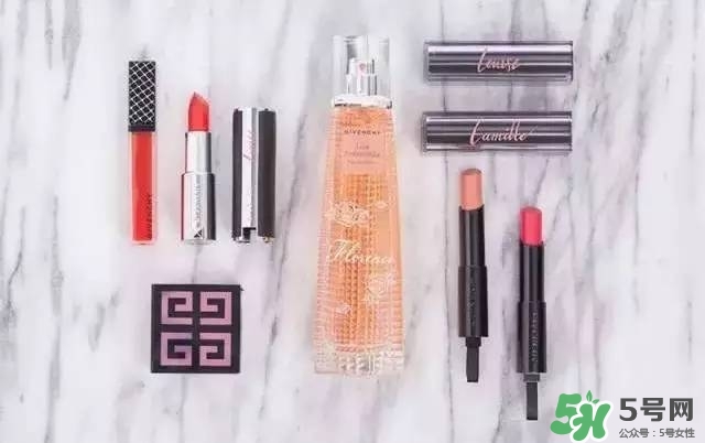 紀梵?？诩t哪里可以刻字？紀梵?？诩t刻字時間刻字字體