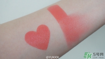 珊瑚粉是什么顏色？珊瑚粉口紅試色