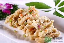 雞腿菇的營養(yǎng)價值 雞腿菇的功效與作用 雞腿菇的營養(yǎng)價值 雞腿菇的功效與作用