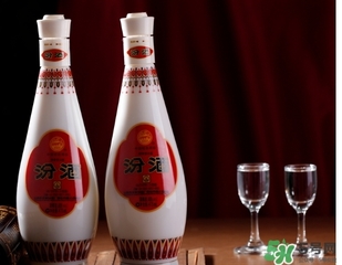 一喝白酒就胃疼怎么回事？一喝白酒就胃疼怎么辦？