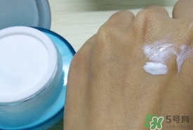 udal黛優(yōu)v7素顏霜多少錢?udal黛優(yōu)v7素顏霜價格 udal黛優(yōu)v7素顏霜多少錢?udal黛優(yōu)v7素顏霜價格