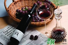 喝白酒后胃不舒服怎么辦？喝白酒后胃不舒服吃什么好？