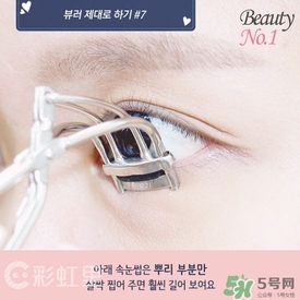 睫毛夾怎么用？睫毛夾的使用方法