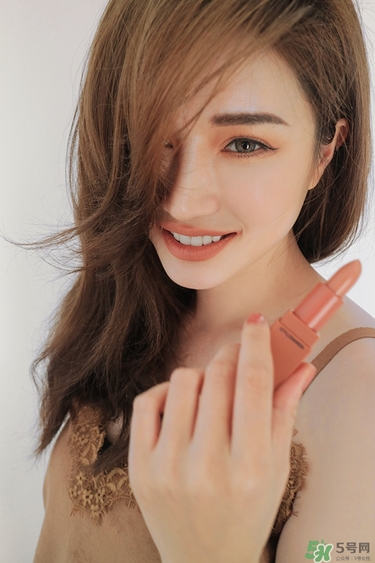 3ce南瓜色口紅色號 3ce南瓜色口紅試色圖 3ce南瓜色口紅色號 3ce南瓜色口紅試色圖