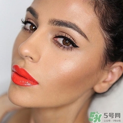 南瓜色口紅適合什么人？南瓜色口紅適合什么膚色？