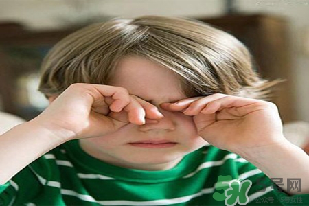 孩子為什么老眨眼睛？孩子總眨眼睛怎么回事？