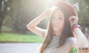 頸霜怎么涂？頸霜的使用方法