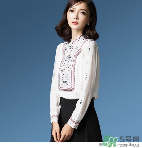 磚紅色口紅配什么妝容？磚紅色口紅適合什么妝？