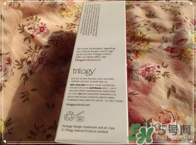 Trilogy玫瑰果油用法 趣樂活玫瑰果油怎么用 Trilogy玫瑰果油用法 趣樂活玫瑰果油怎么用