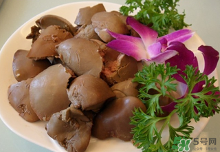 鴨肝孕婦可以吃嗎？孕婦吃鴨肝好嗎？