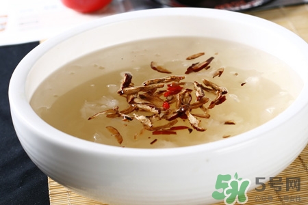 銀耳湯熬多久才好？怎樣熬銀耳湯最好喝？