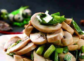草菇的營養(yǎng)價(jià)值 草菇的功效與作用